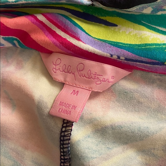 Lilly Pulitzer size medium like new! - Picture 4 of 4
